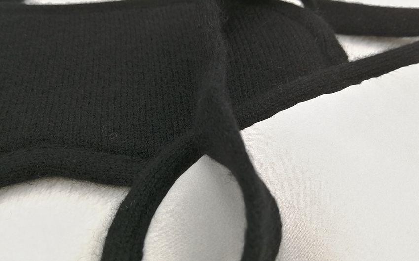 product-1-1 143 Cashmere Eye Mask With Silk Liner (4)